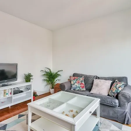 Apartment Spacious *viarme-talensac* *