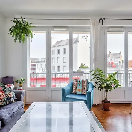 Spacious *viarme-talensac* Apartment *